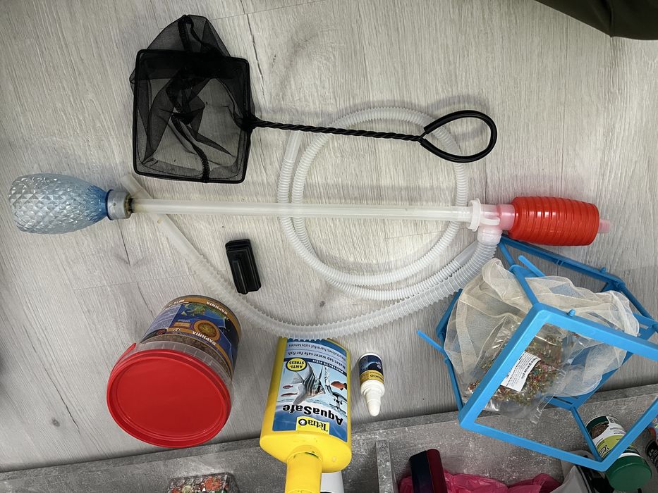 Acvariu pesti  54 l echipat