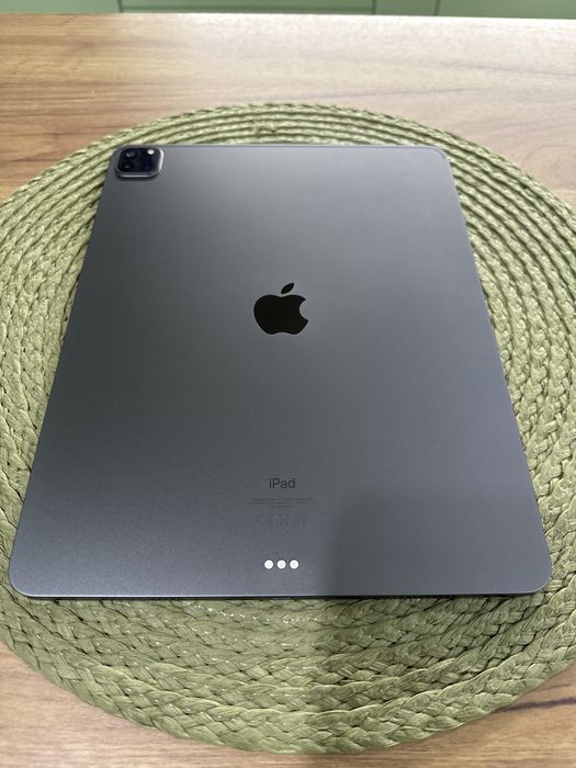 iPad Pro A2378 ~ 12.9 inch ~ M1 a 5a generatie ~Ca noua 20 incarcari