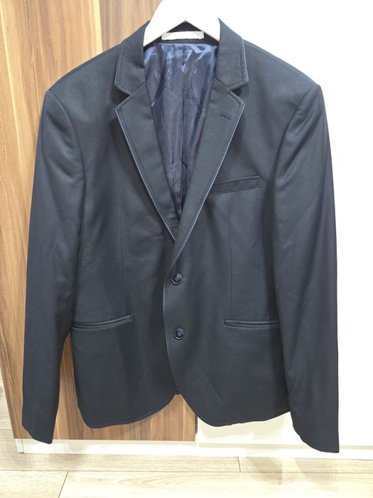 Черен костюм  Parlamenter