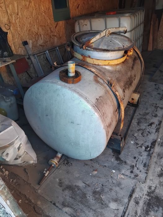 Емкость алюминиевая