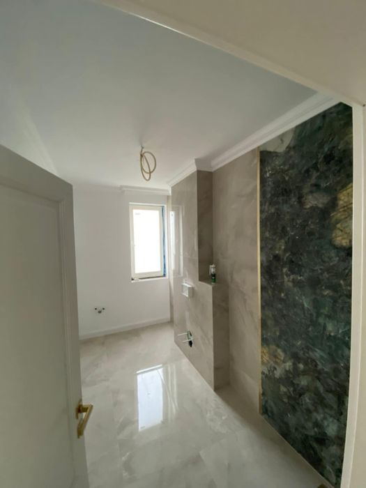 Execut finisaje interioare si exterioare