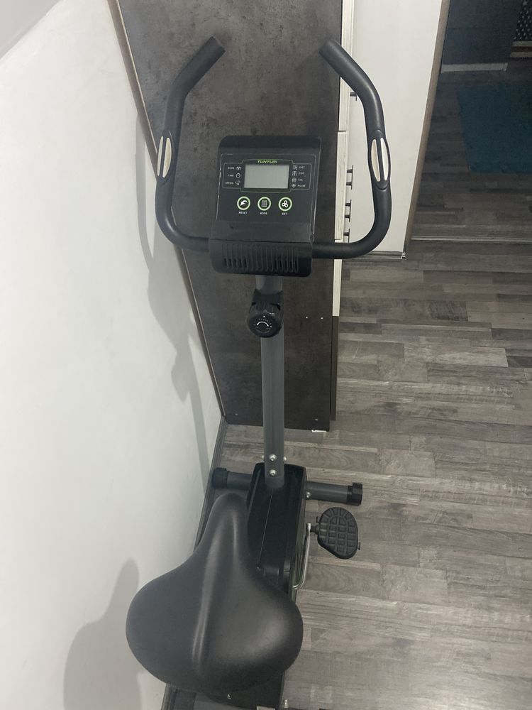 Bicicleta fitness Tunturi Cardio Fit b30