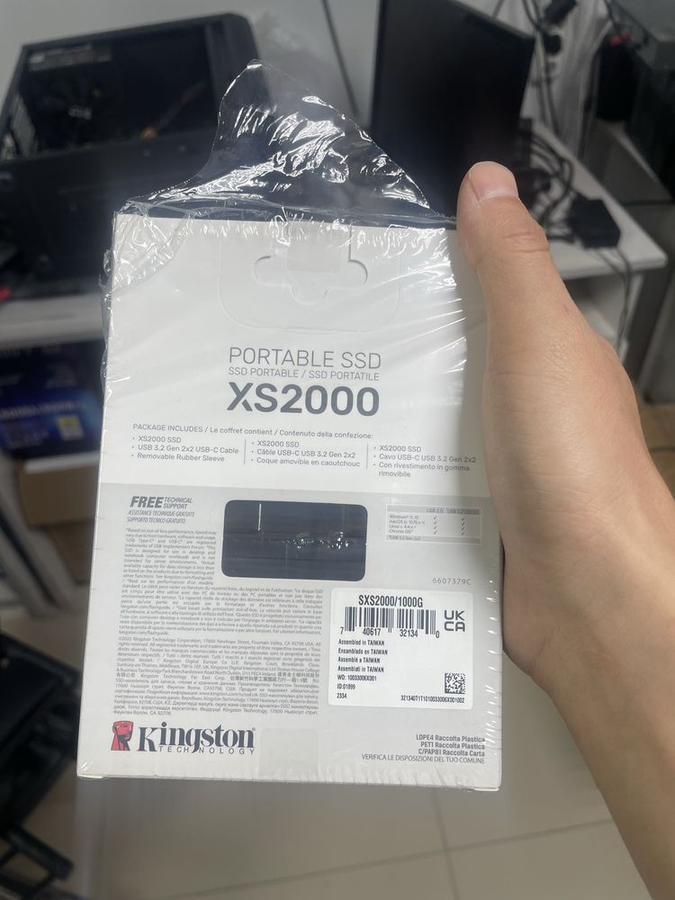 Продается новый SSD Kingston XS2000 1TB |