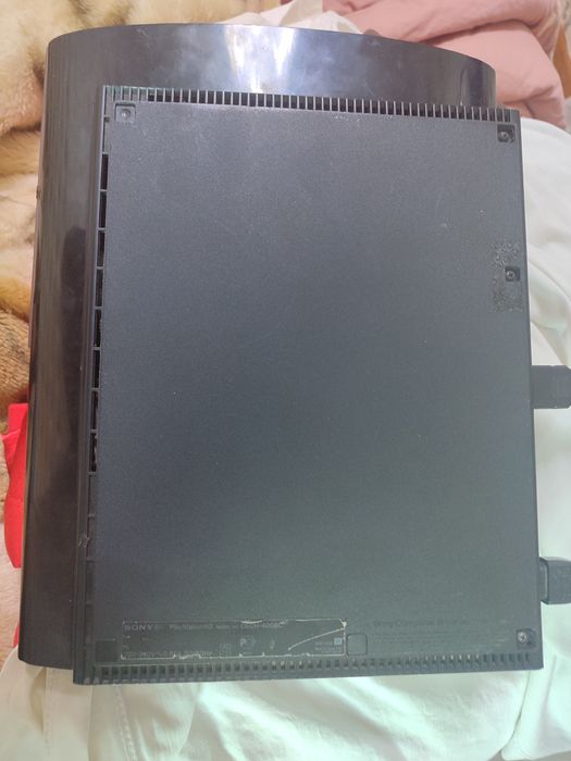 Assalomualekum ps3 super slim 500 gb  sotuda