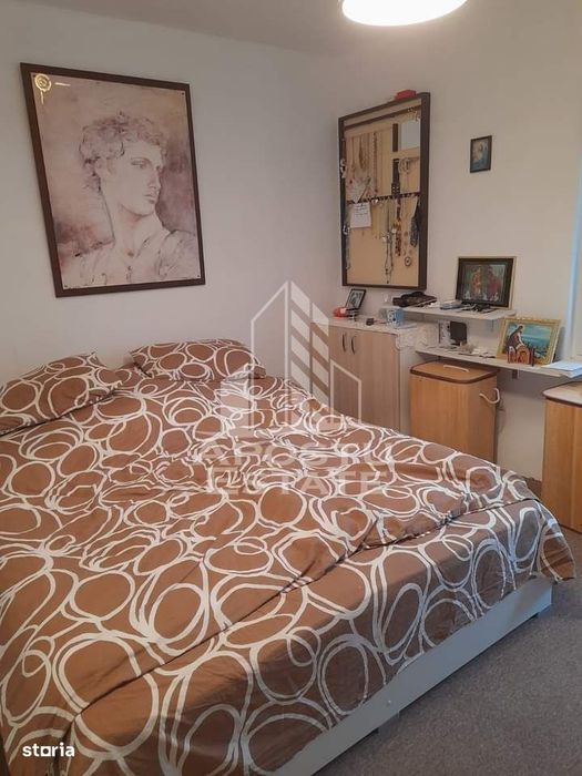 Casa, de vanzare, in Curtici, jud. Arad.