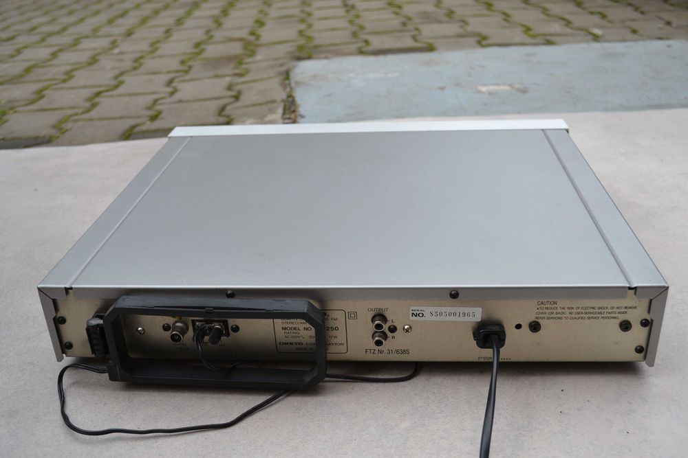 Tuner Onkyo Integra T 4250