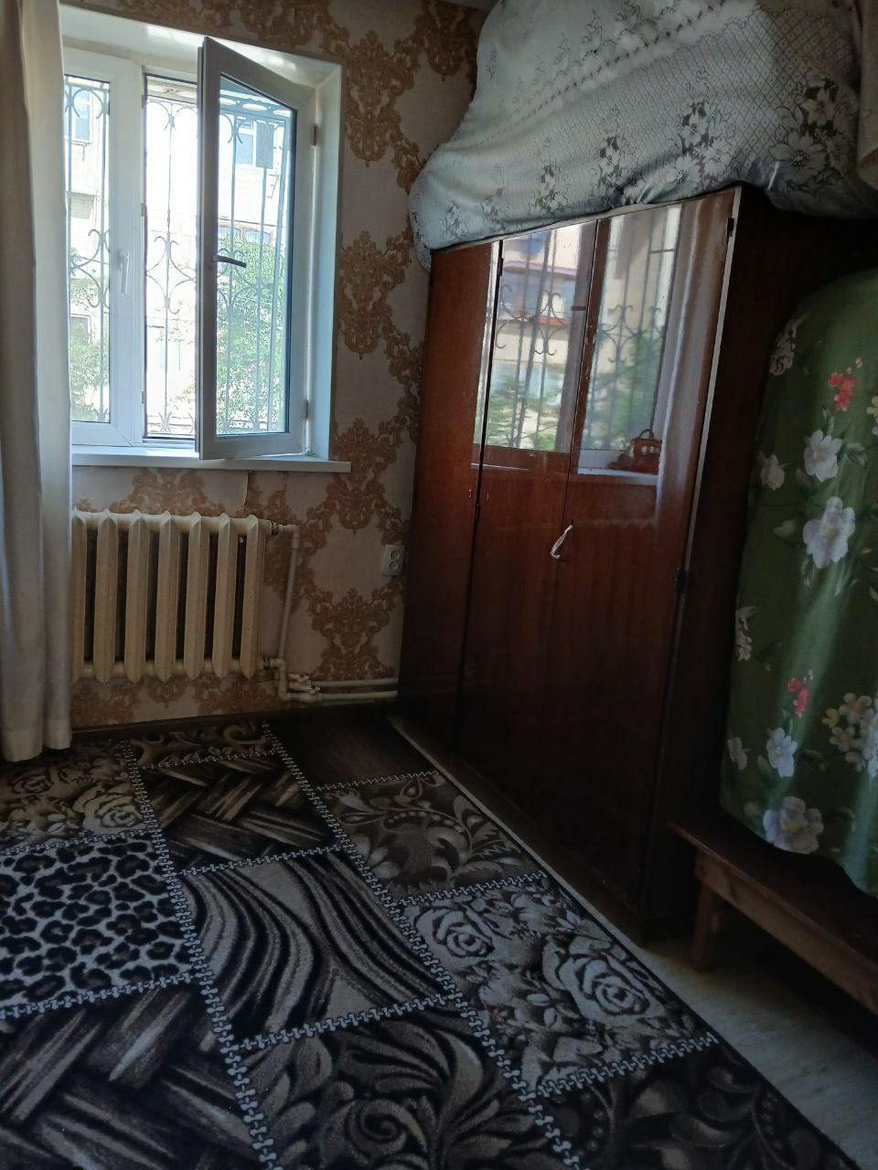 Сдаю квартира 2 этаж