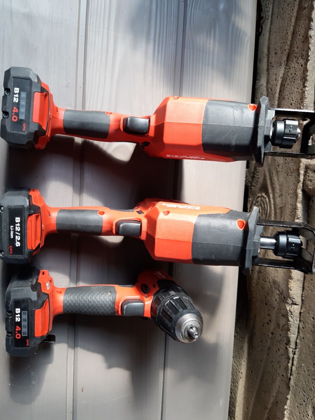 Hilti ferestrau sabie, autofiletanta pe 12 V