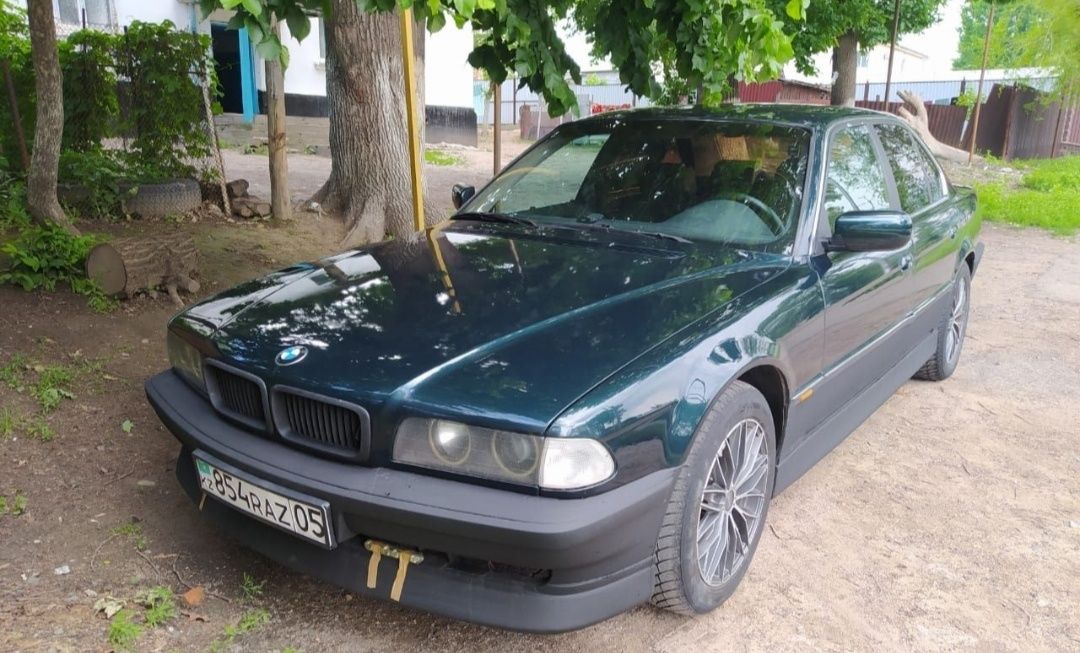 BMW E38, Бмв е38, бумер,бамперы,пороги,решетка,ноздри,туманки,губа,обв