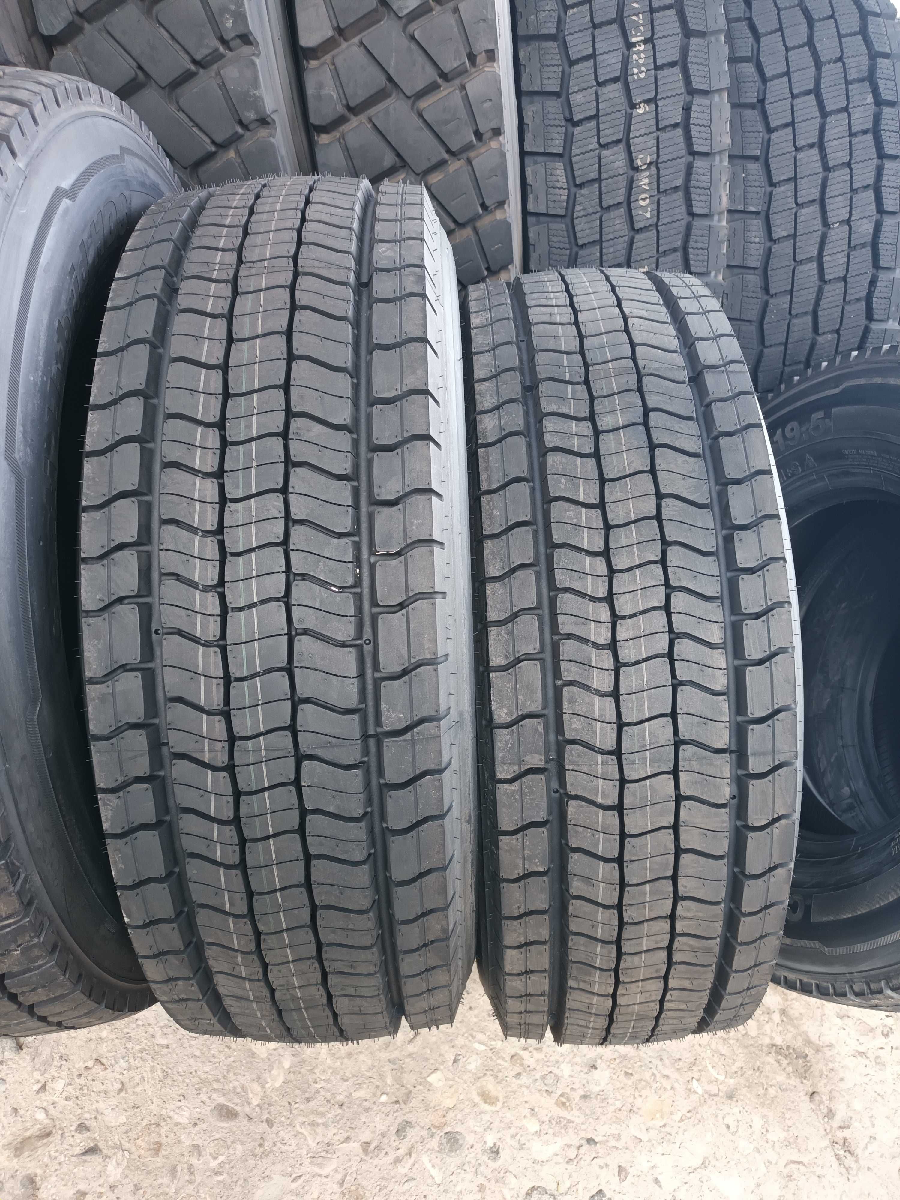 2 Нови тежкотоварни гуми 285/70 R19.5 Goodyear Regional RHD 2 146/144L