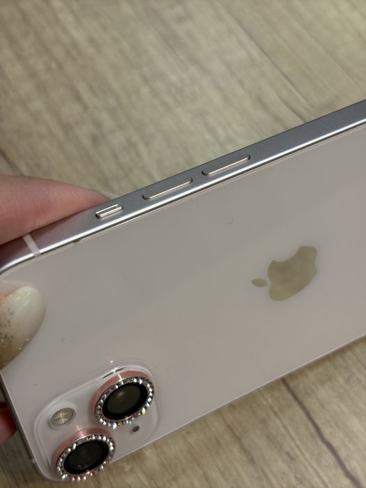 Iphone 13 pink запазен