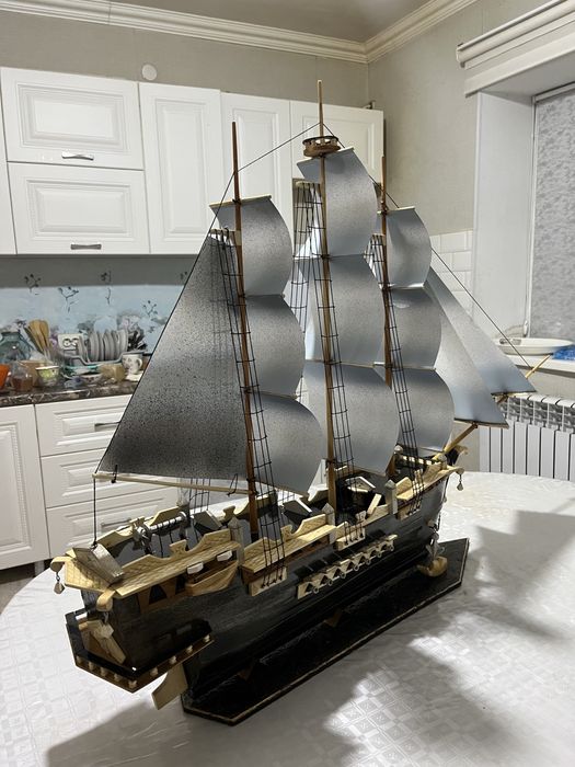 Кустарка, Корабль ручной работы