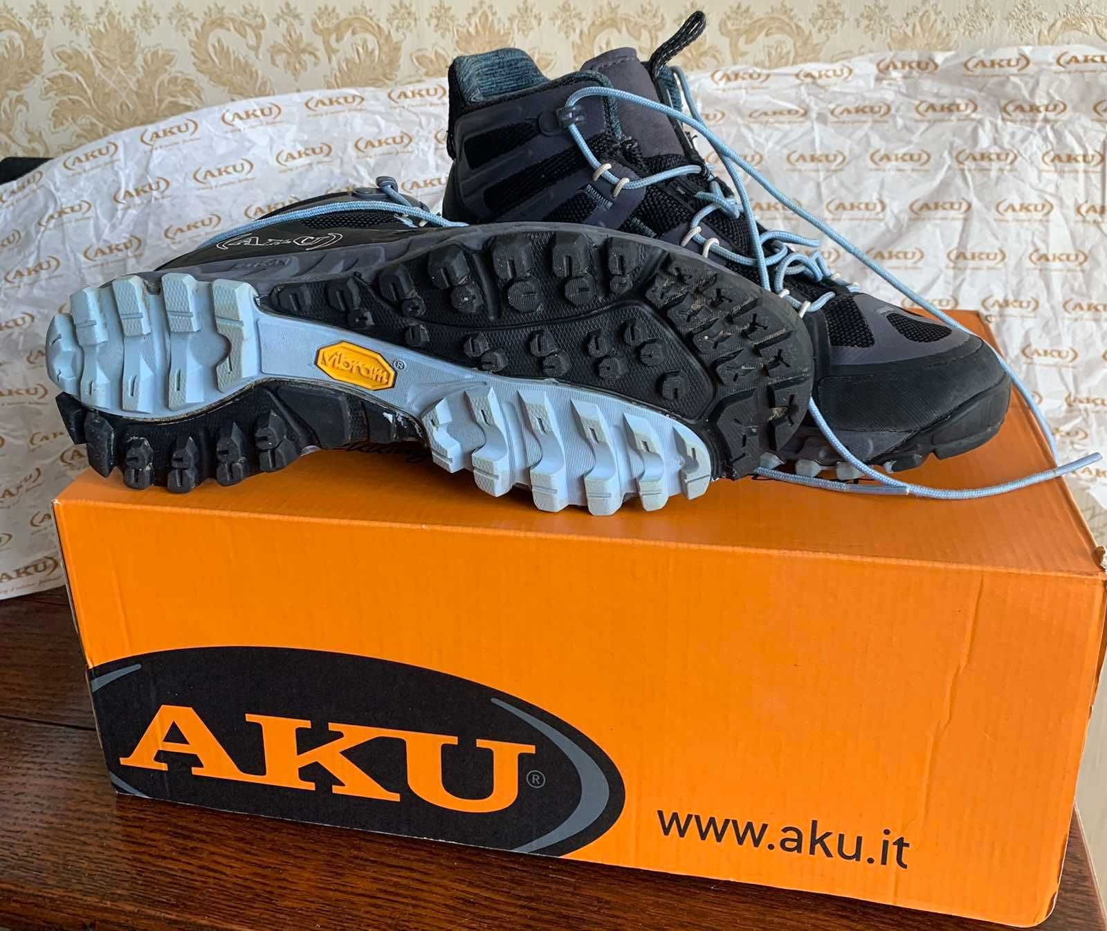 Дамски туристически обувки Аku Selvatica GTX Mid синьо