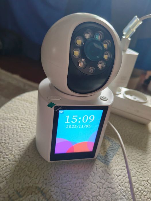 Новая стационарная WiFi камерa наблюдения с функцией общения