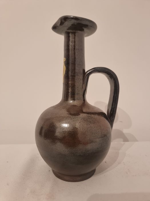 Vază ceramică semnată C. Hanu, ștanțată FR BYCE, anii 70–80