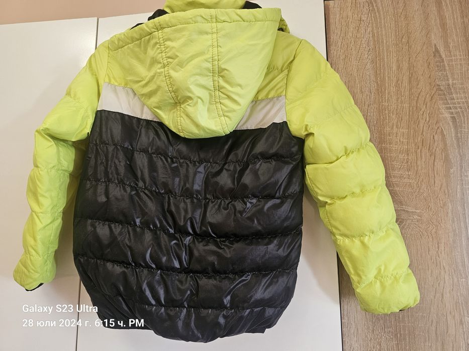 Яке Пролетно/ Есенно със Сваляща се Качулка