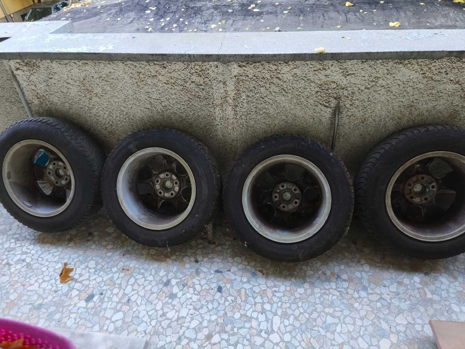 Продавам гуми с джанти