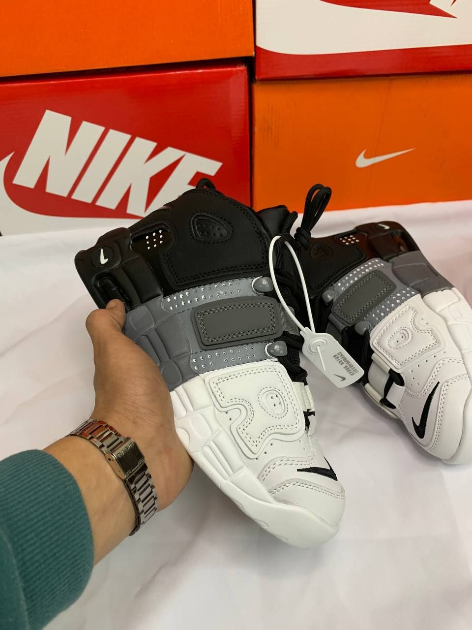 Nike Kids Air More Uptempo    36-45