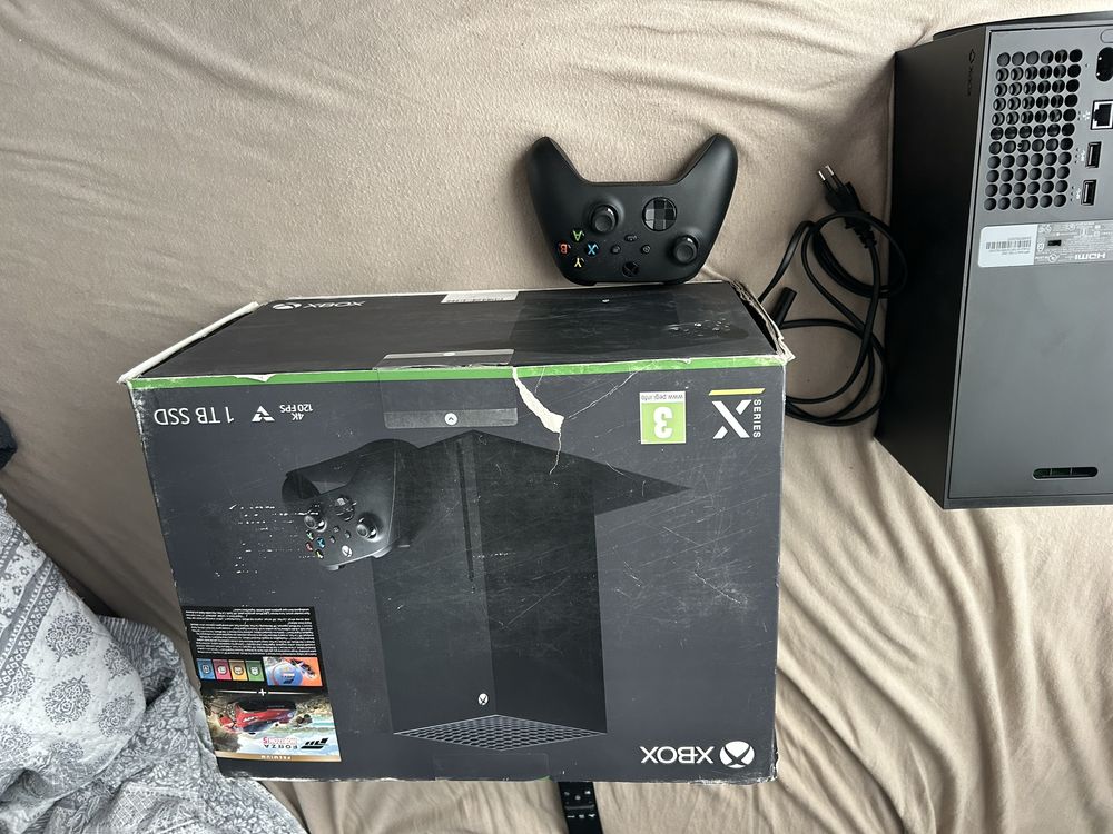Xbox series x 1 TB SSD