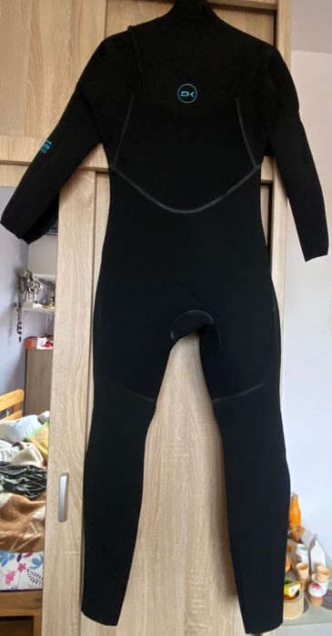 Неопрен за Кайт/Уинд/Уинг/Сърф Dakine Mission CZ 5/4/3 Size L Нов