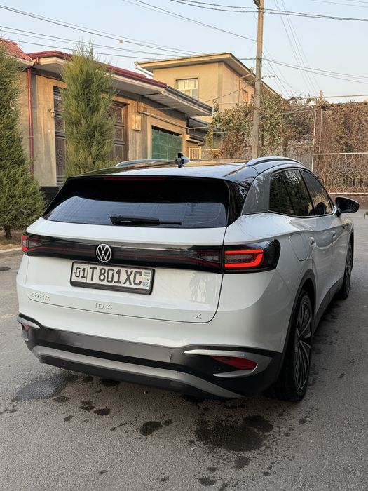 Volkswagen id4 2022yil