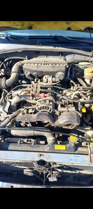 Продавам Субаро Легаси на Части или Цяло 2.0i 125кс.