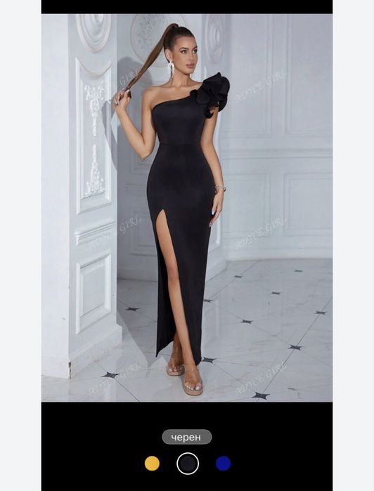 Елегантна черна рокля