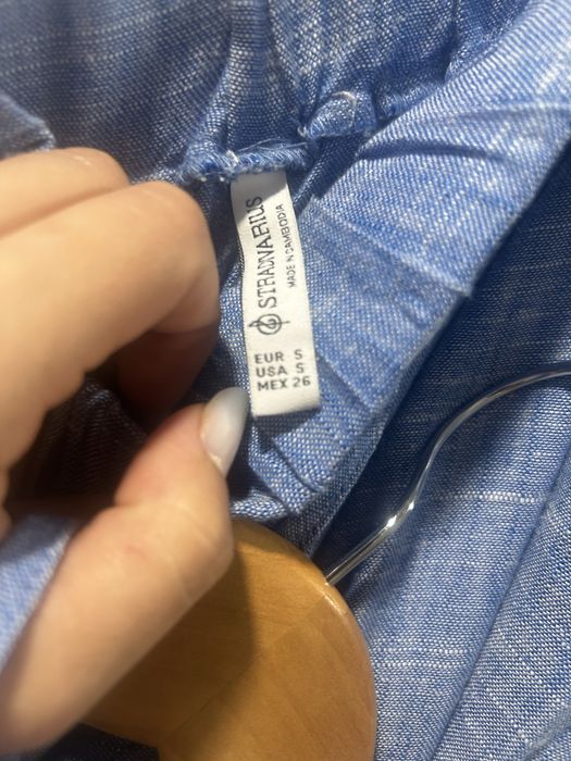 Costum Stradivarius, marimea M