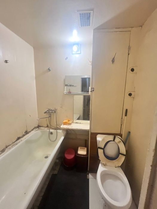 Срочно продаётся своя квартира.