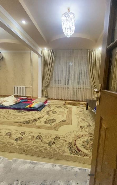 ЧАРХ НОВЗА  4/1/4 удвоенный зал сотилади.  92 квм