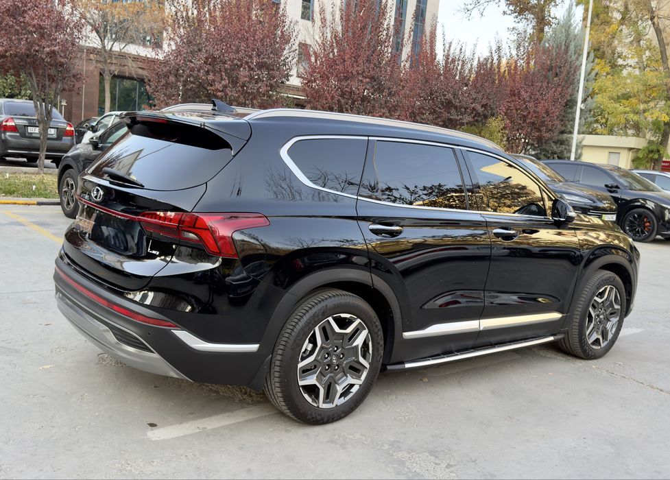 Hyundai Santa Fe 2022, 2.4 — Ideal holatda! Qora rangda.