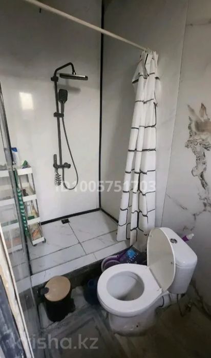 Сдаётся 1 комната внутри дома