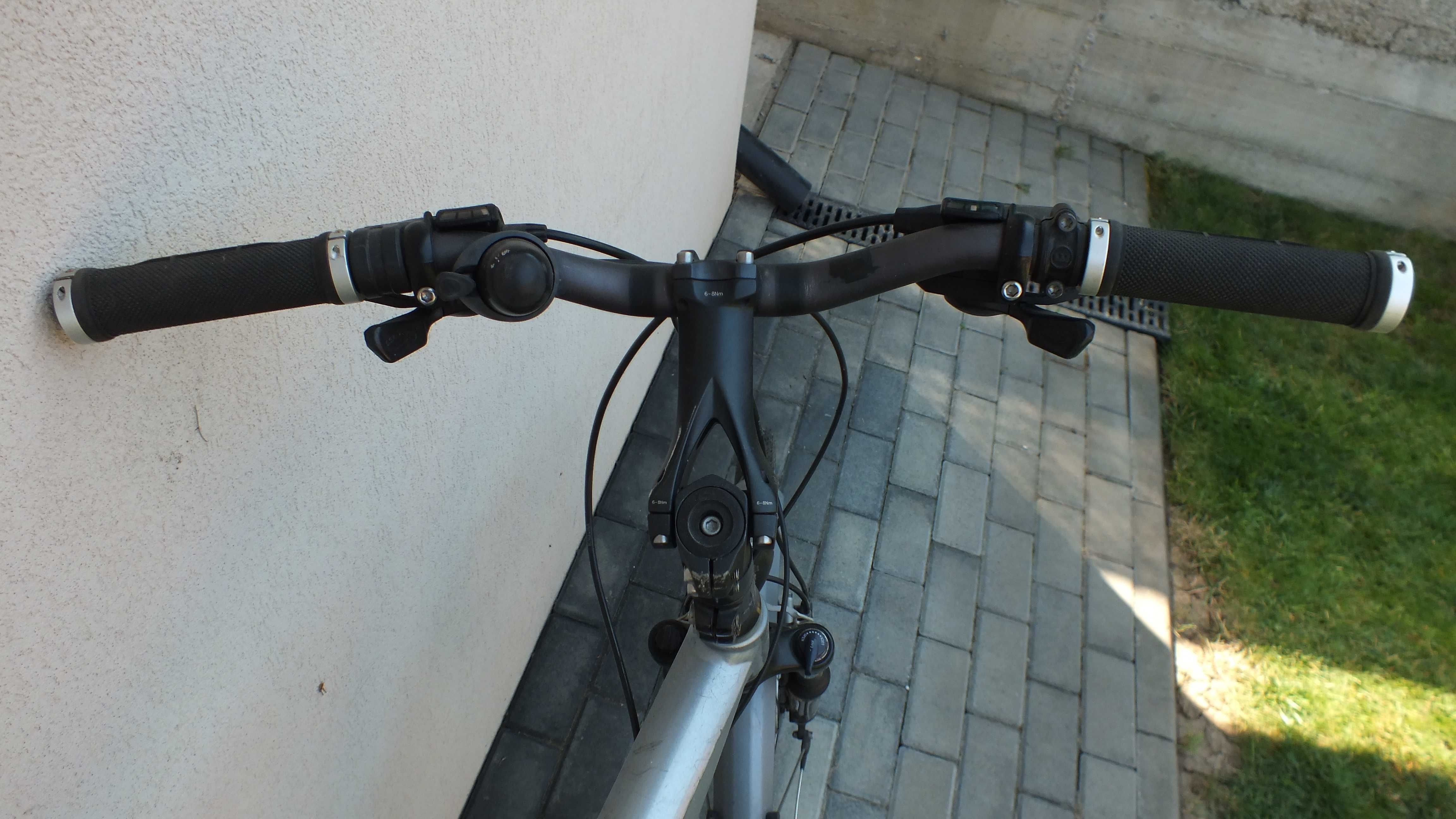 Bicicleta barabati SATORI design BMW,schimb SHIMANO DEORE,frane MAGURA