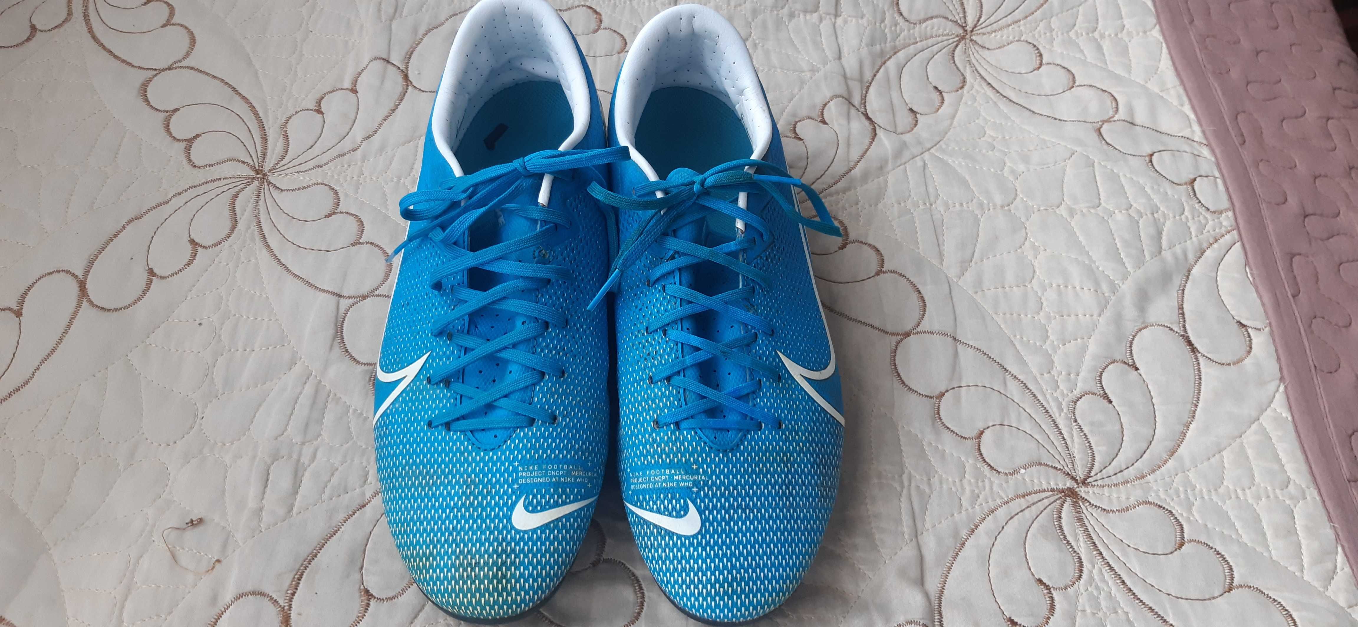 Nike Mercurial Vapor 13