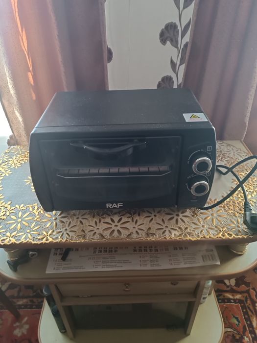 Настольная электропечь RAF R.5320B