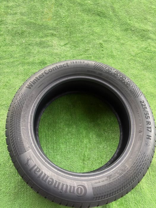 Anvelope iarna 225/55/17 Continental