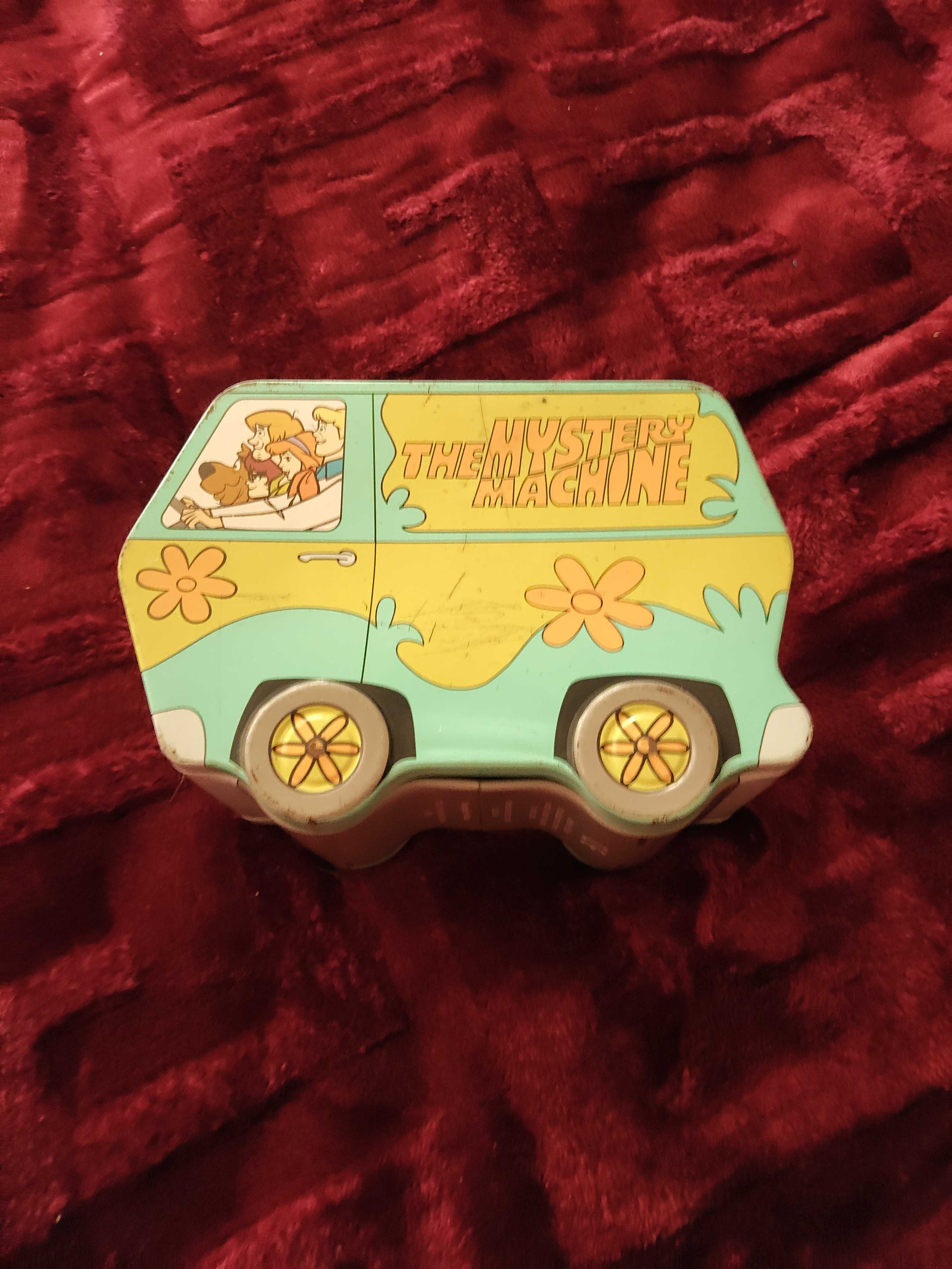 Cartonașe Scooby -Doo cu mașina