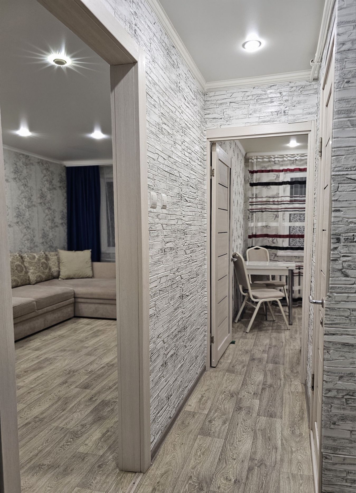 Продам 1 комнатную квартиру в центре