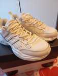 Pantofi sport Adidas Strutter nr.36,5