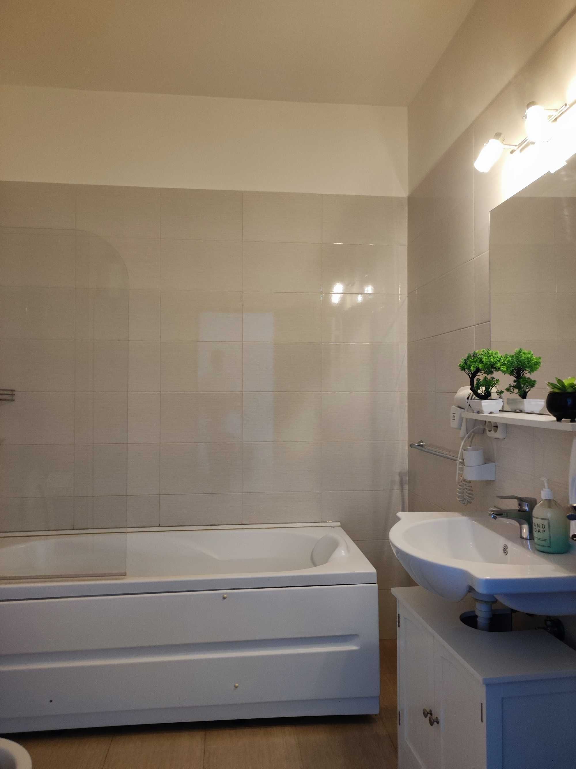 Regim hotelier Park Lake Iulius mall