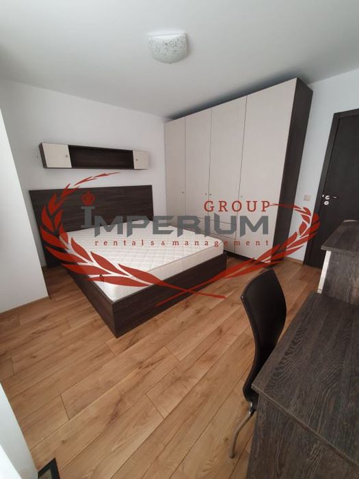 Дава се под наем Двустаен апартамент в Варна, Център - 65 кв.м за 586.5 € - Снимка #3