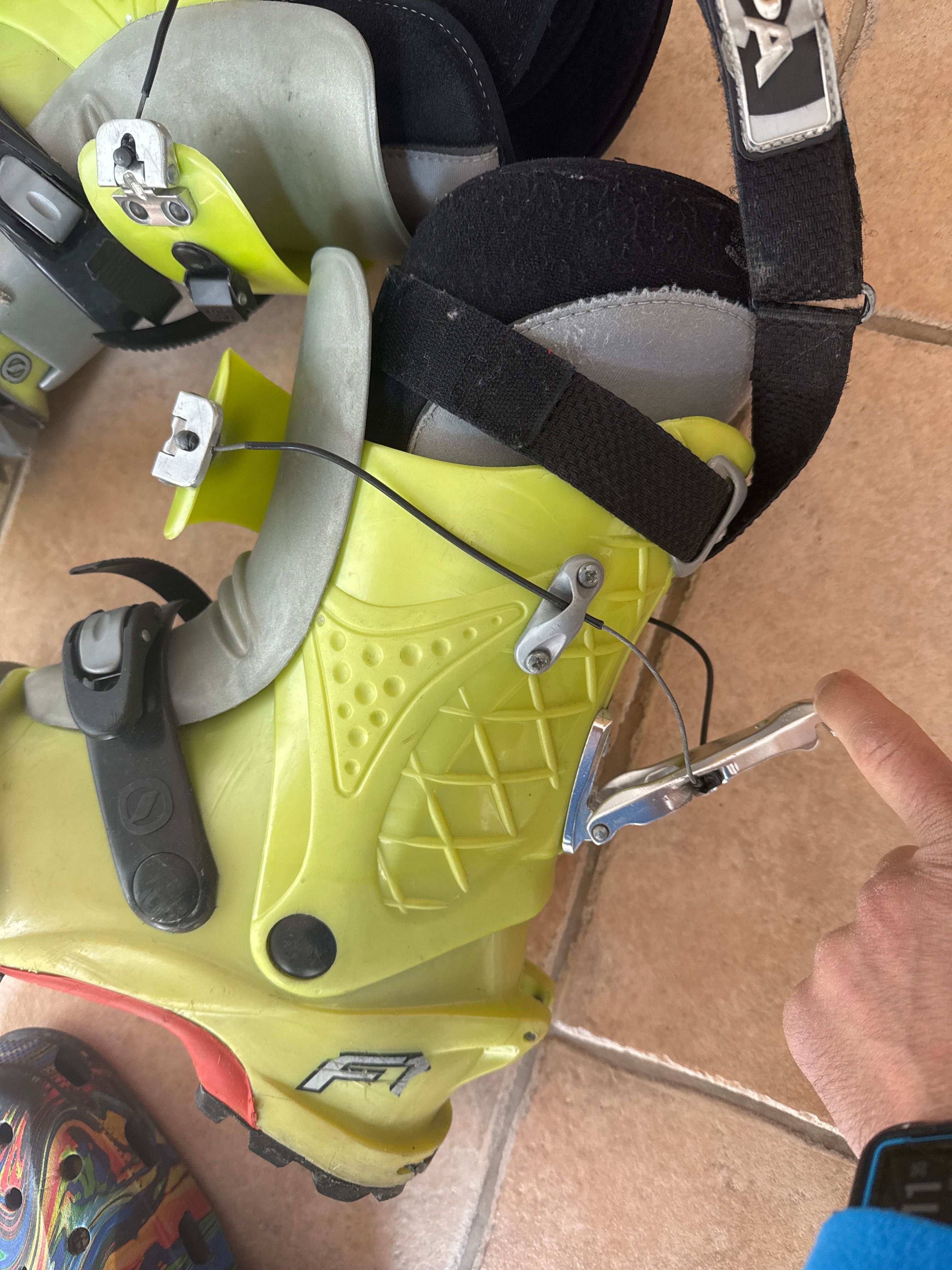 Clăpari tura Scarpa F1 mărime 46