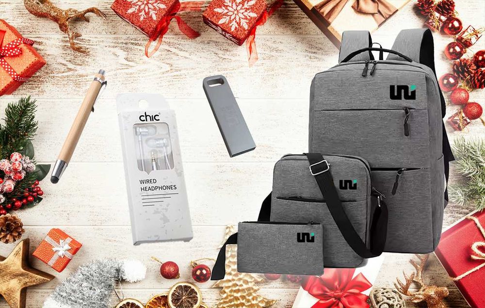 Раница, химикал, флашка и слушалки +Коледни лакомства-КОЛЕДНА ПРОМОЦИЯ