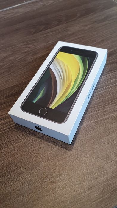iPhone SE2020 red