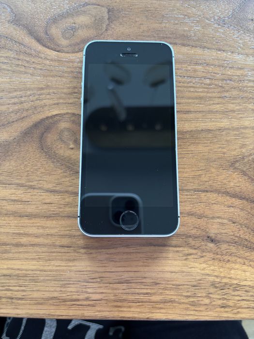 Iphone se gen1 2017
