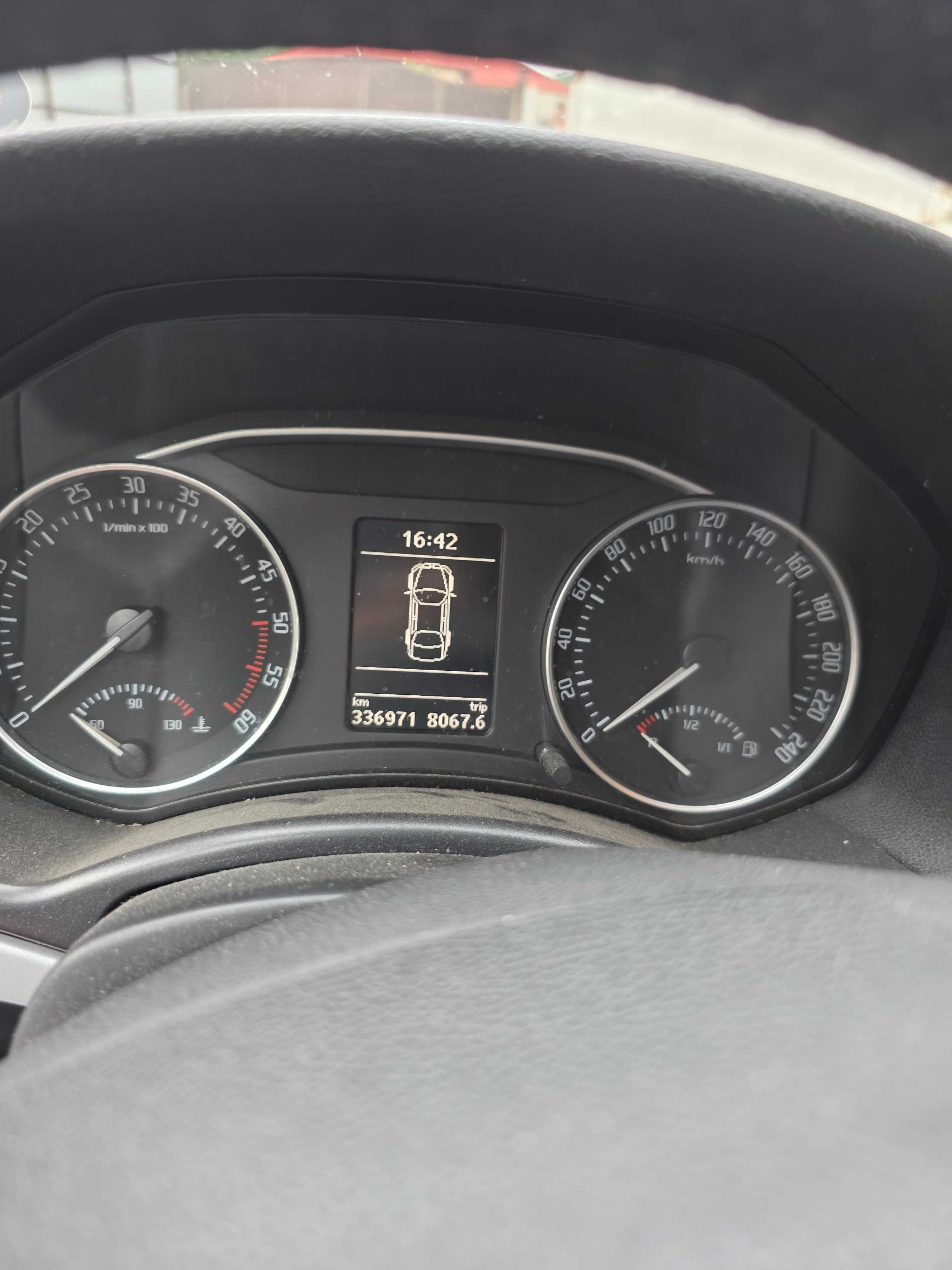 Vând Skoda Octavia 2 facelift, 2011, Euro 5.