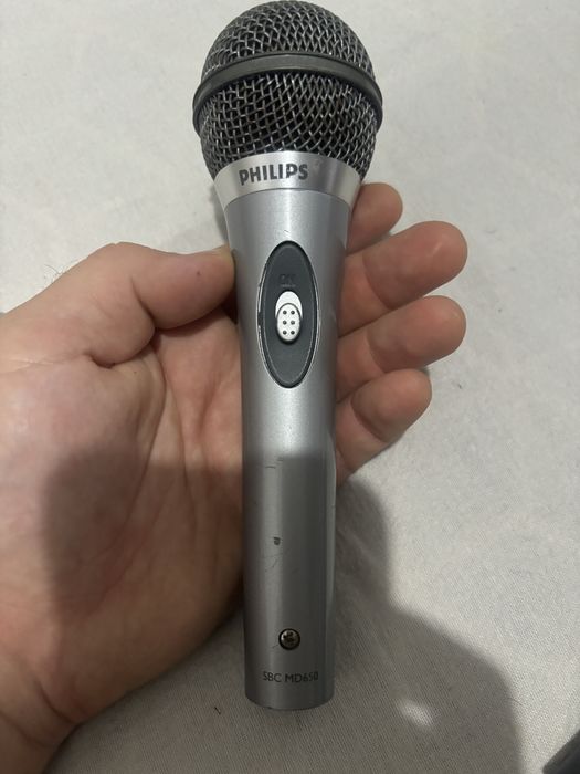 Microfon dynamic profesional