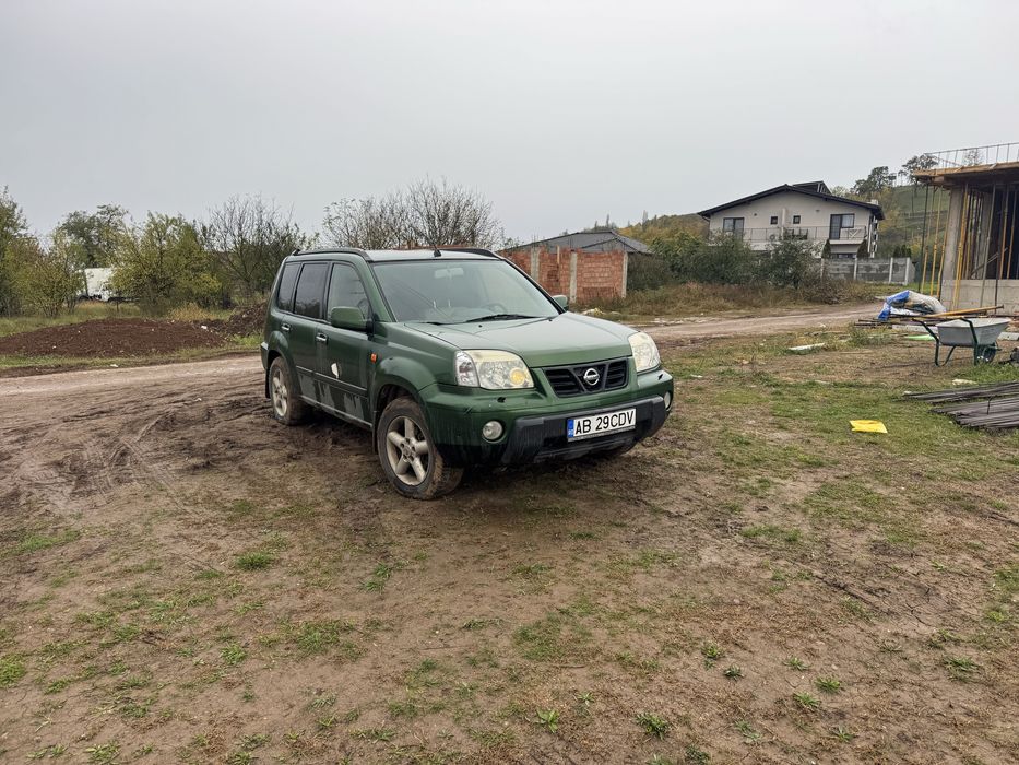 De vanzare Nissan x-trail 2.2 diesel autoutilitara in acte