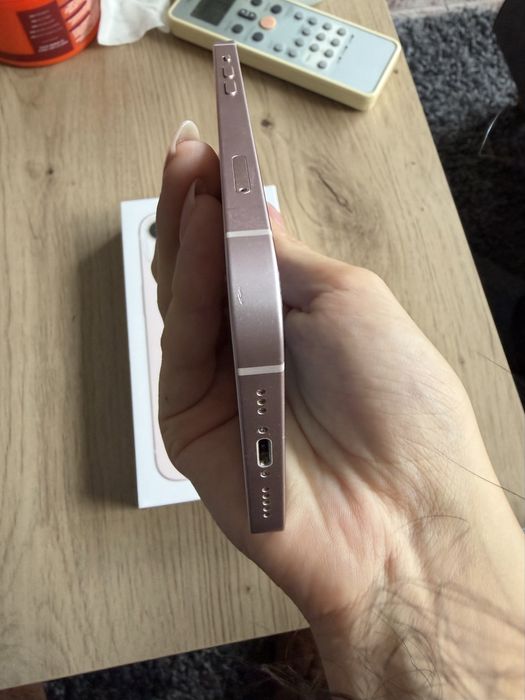 iPhone 13 128GB розов