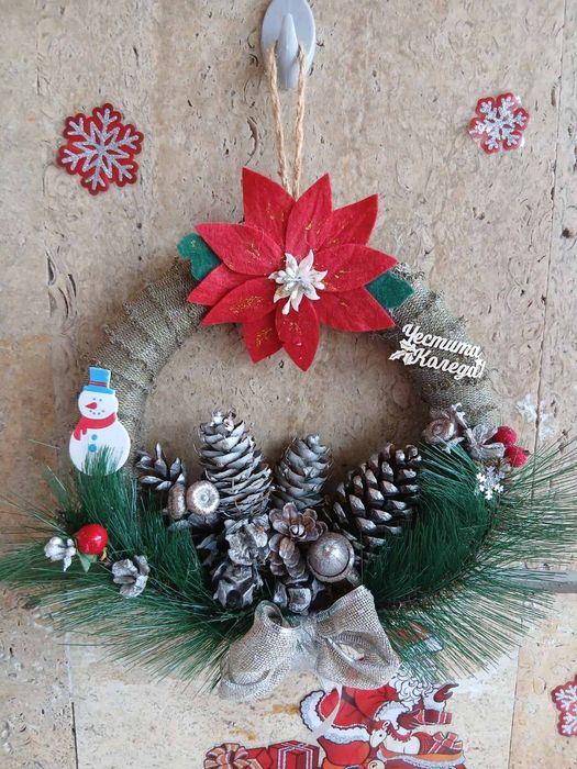 Коледен венец -ръчна изработка